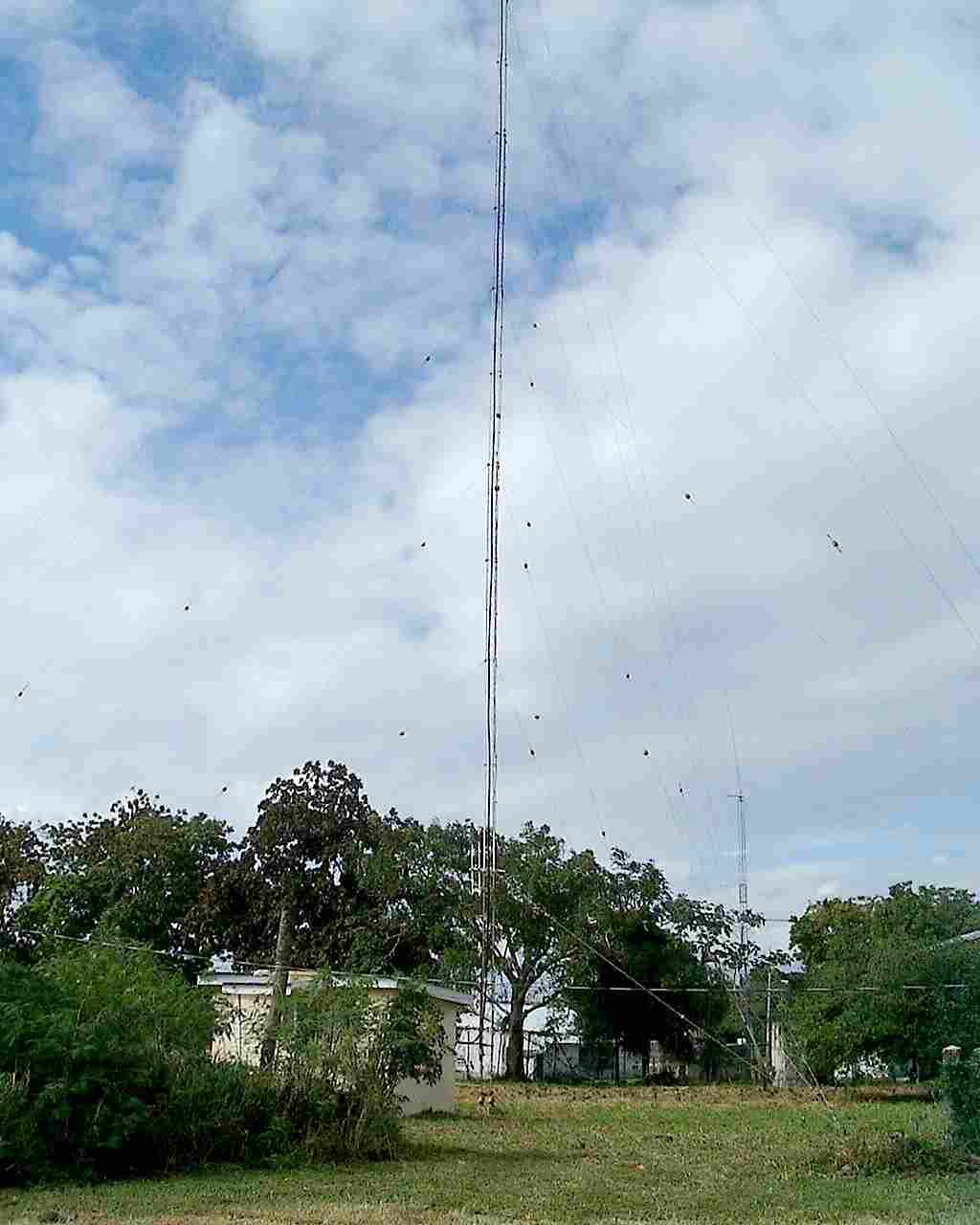 Frherer Mittelwellensender (Former AM radio transmitter) 