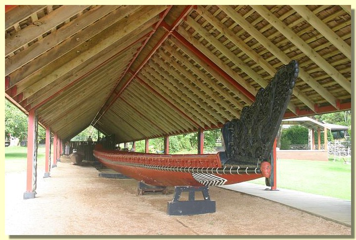 Maori Schiff.jpg