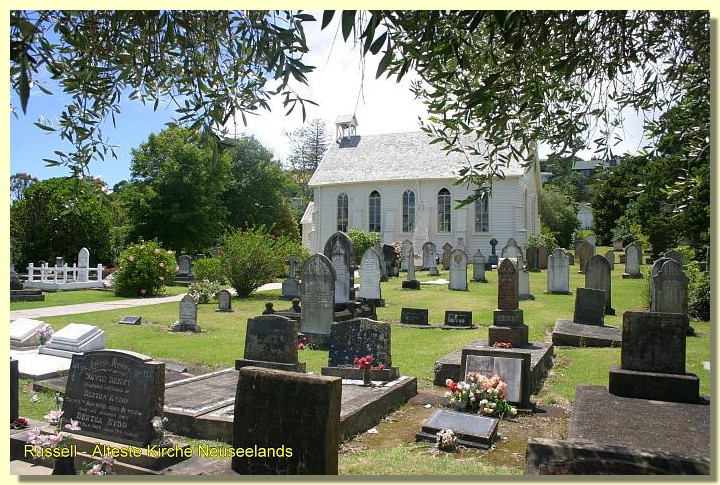 Russell_Kirche-Friedhof.jpg