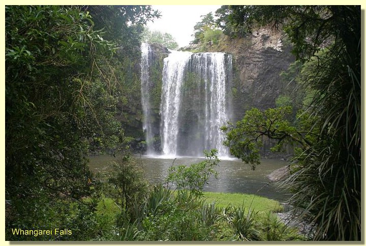 Whangarei Falls 01.jpg