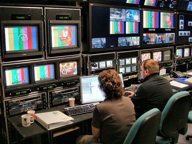 ibcstudioregie2.jpg