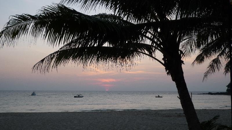 panseabeach2.jpg