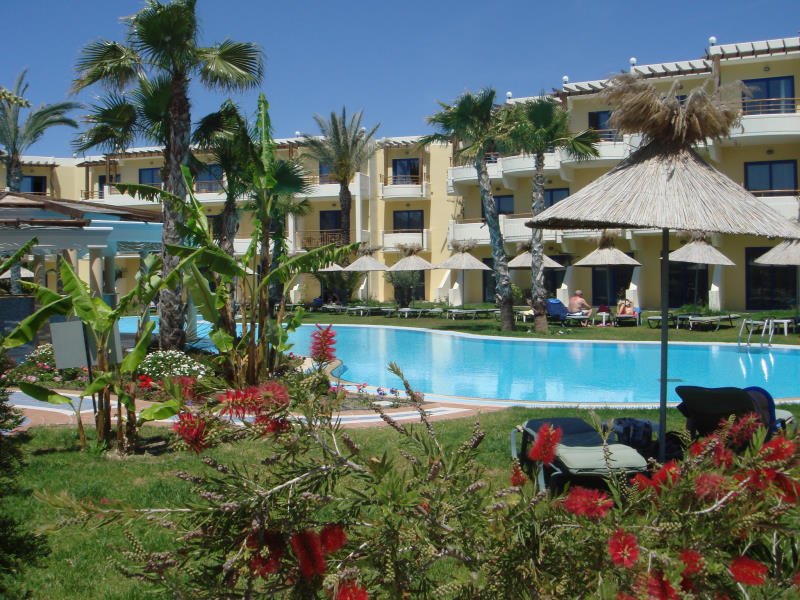 hotelanlage2.jpg