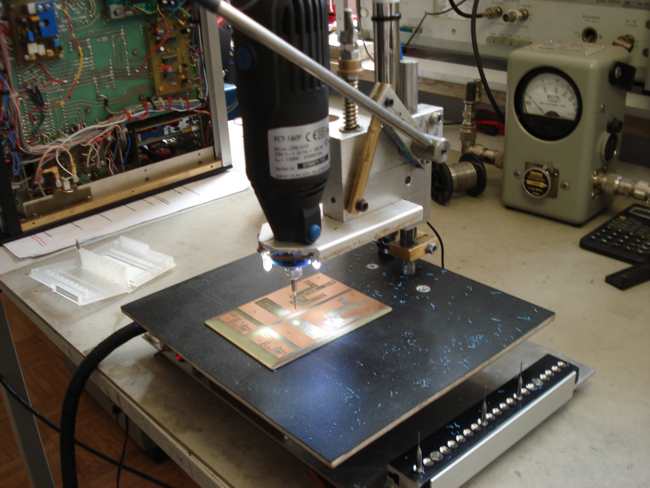 lp-bohrmaschine3.jpg (34706 Byte)
