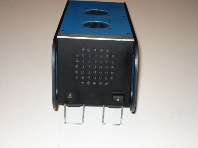 power_supply1.jpg (29297 bytes)