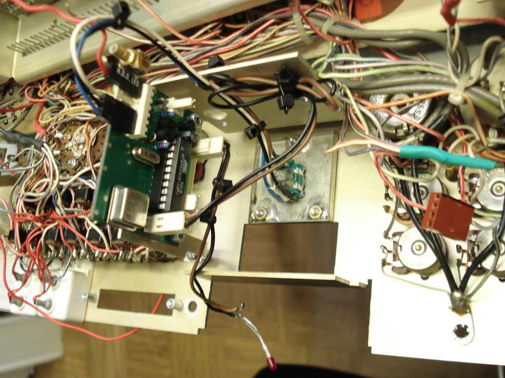 dds_tr72_built_in.jpg (78675 Byte)