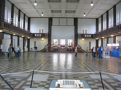 Haupthalle