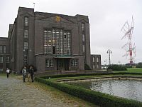 Vorderansicht Hauptgebaeude